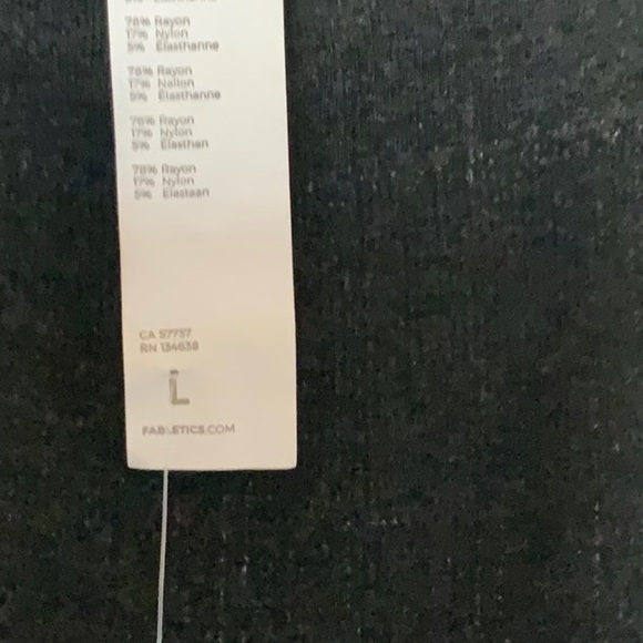 Fabletics Skirt with matching Tank - Picture 4 of 8